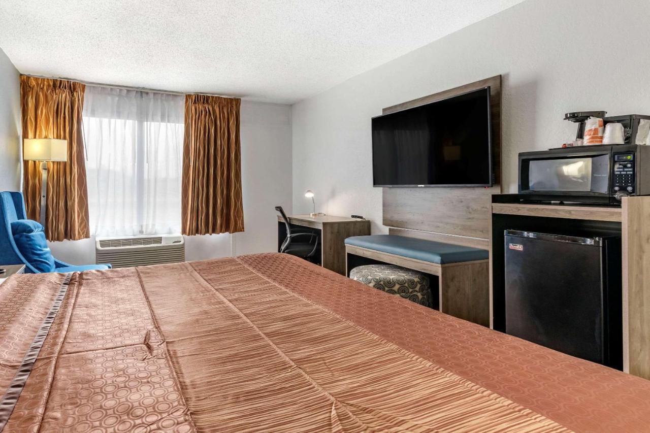 Quality Inn & Suites Салфер-Спрингс Экстерьер фото