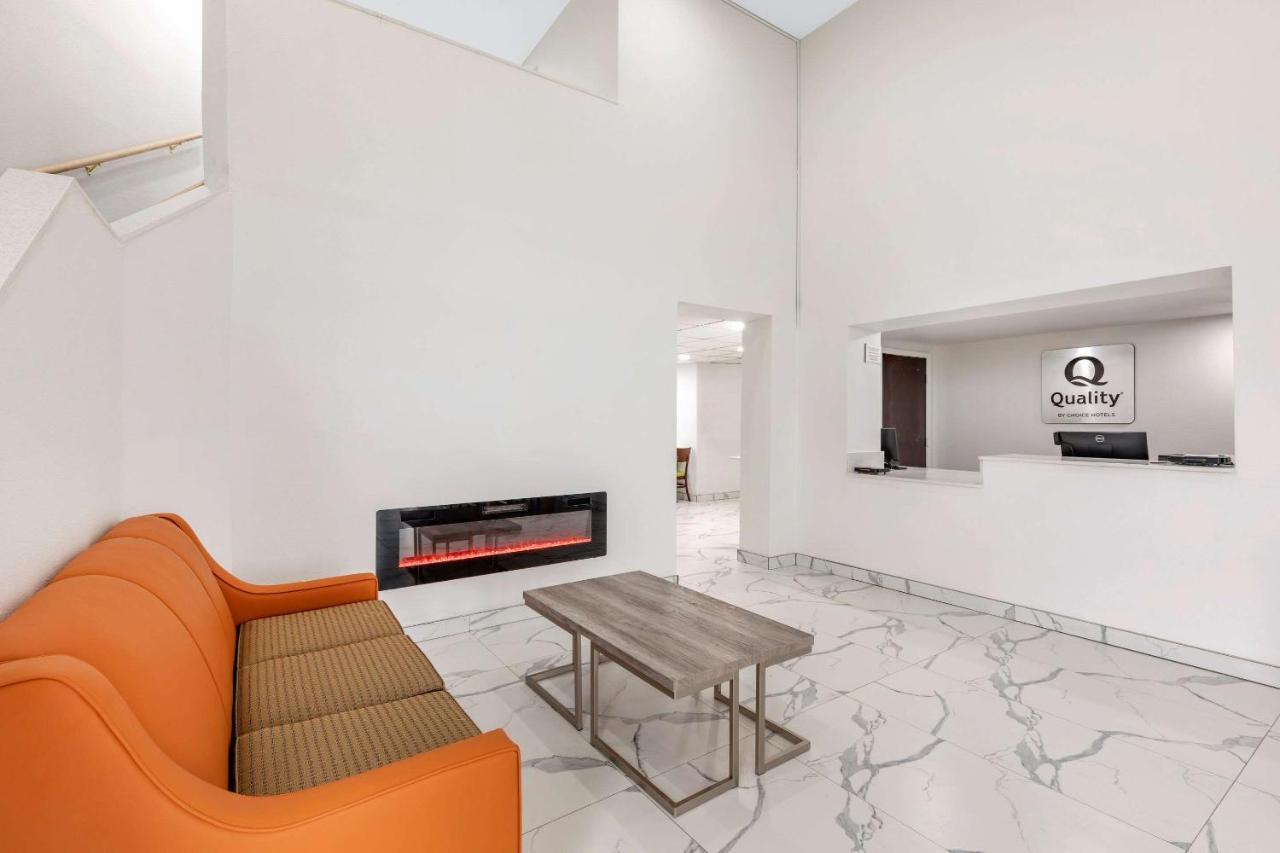 Quality Inn & Suites Салфер-Спрингс Экстерьер фото