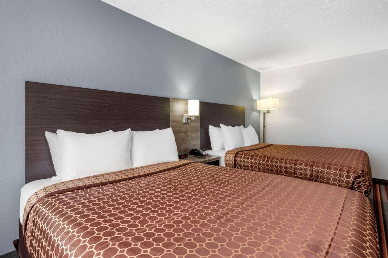 Quality Inn & Suites Салфер-Спрингс Экстерьер фото